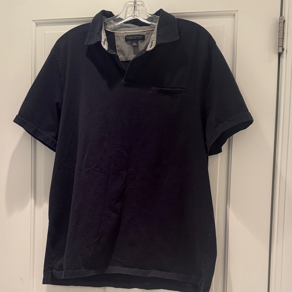 Banana Republic men’s Navy Polo Shirt